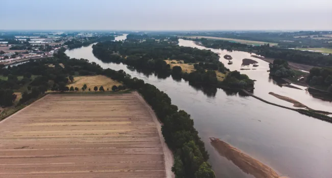 Sécheresse en Loire-Atlantique, photo de la Loire à La Chapelle-Basse-Mer | @Thomas Reaubourg