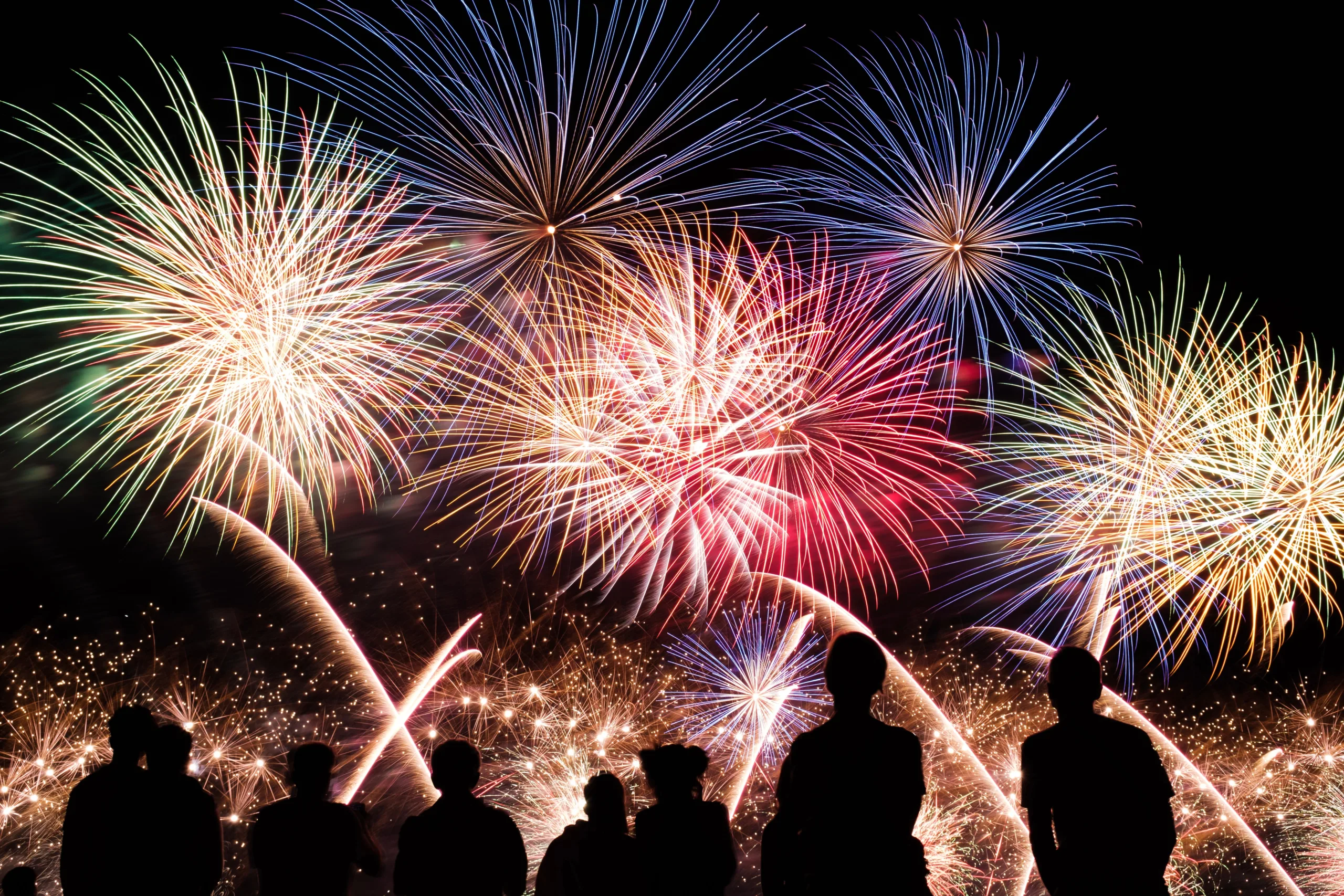 Image d'illustration d'un feu d'artifice | @ arthurchauvineau