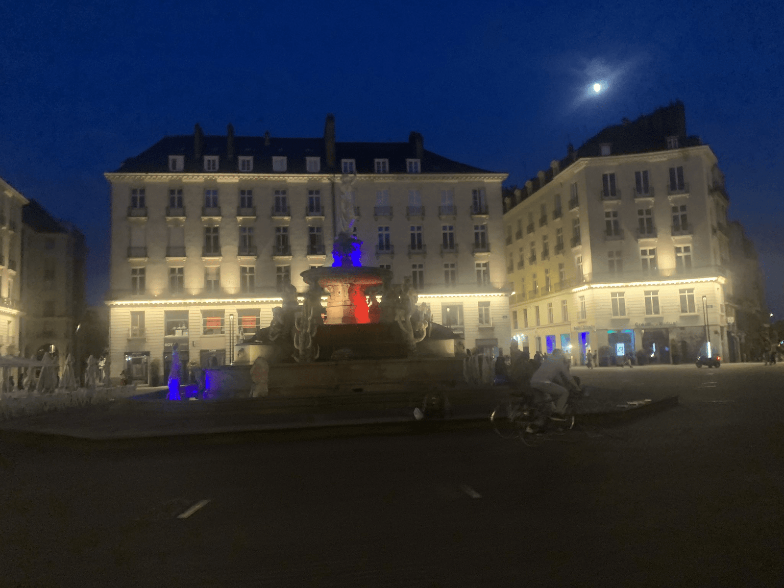 Nantes : Un homme blessé à la tête suite par arme à feu dans le centre-ville | Image d'illustration - @NantesInfo44