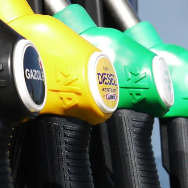 Jusqu'à 15 centimes par litre d'augmentation : l'augmentation fulgurante des prix des carburants | @David ROUMANET