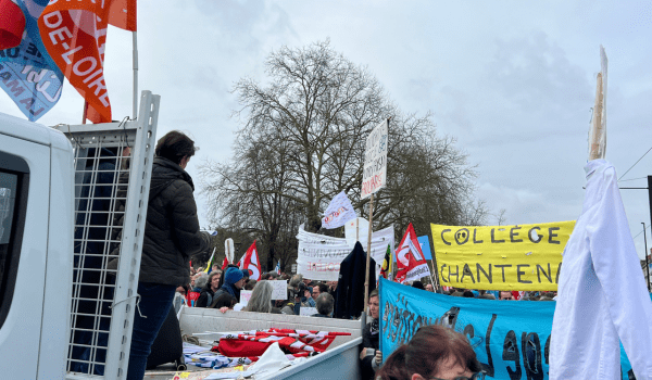 manifestation nantes éducation