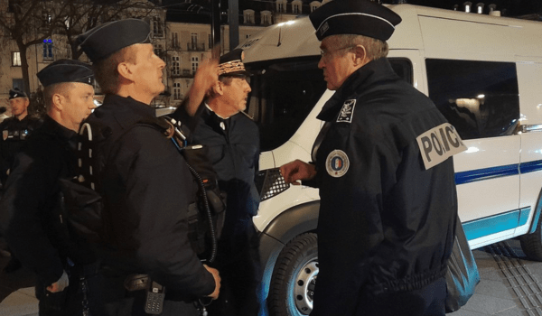 Le préfet de Loire-Atlantique Fabrice Rigoulet-Roze, lors d'une opération place nette dans le centre-ville de Nantes en février 2024 | Préfecture de Loire-Atlantique - X