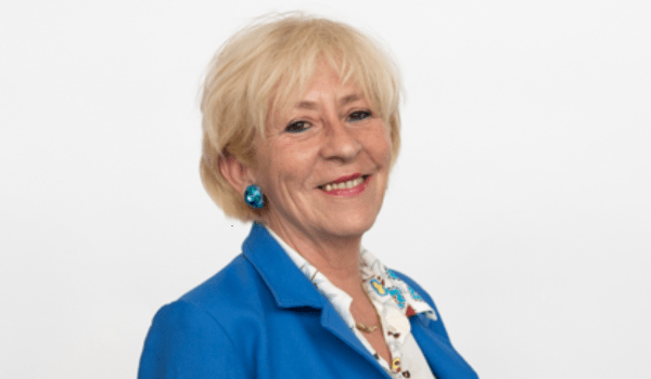 Louisa Amrouche est candidate à la 2ème circonscription de Loire-Atlantique | Nantes Métropole