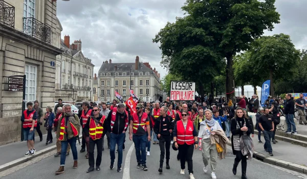 Une manifestation syndicale à Nantes | TL - INF Nantes