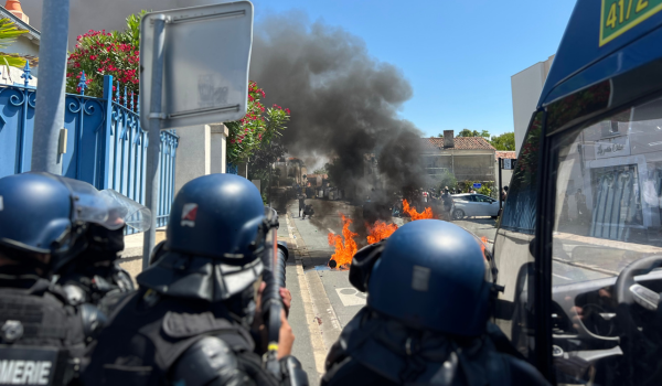 La manifestation contre les bassines a dégénéré ce samedi à la Rochelle | TL - INF