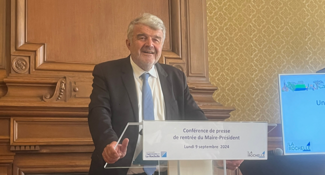 Le maire et président de l'agglomération de la Rochelle, Jean-François Fountaine lors de la conférence de presse de rentrée | TL - INF la Rochelle