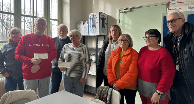 Le comité de quartier de Bongraine et les membres des familles touchées par l'incendie | TL - INF La Rochelle