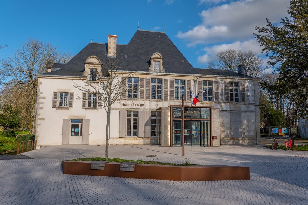 L'hôtel de ville de Périgny, mairie