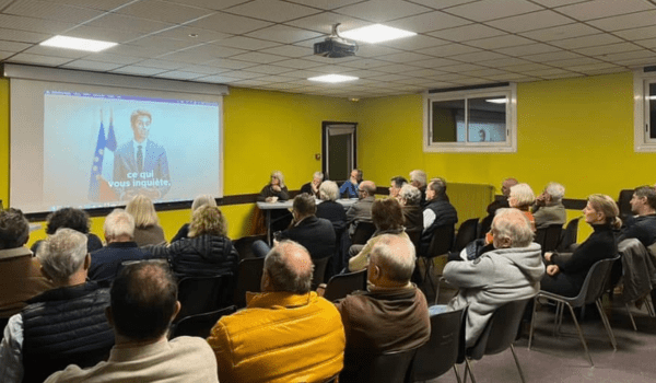 Renaissance, réunion publique, Gabriel Attal, Macron