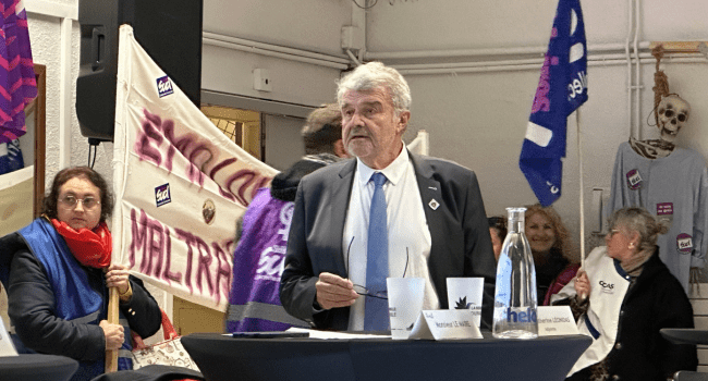 Une action de syndicats du CCAS en novembre dernier pour interpeller Jean-François Fountaine | TL - INF la Rochelle
