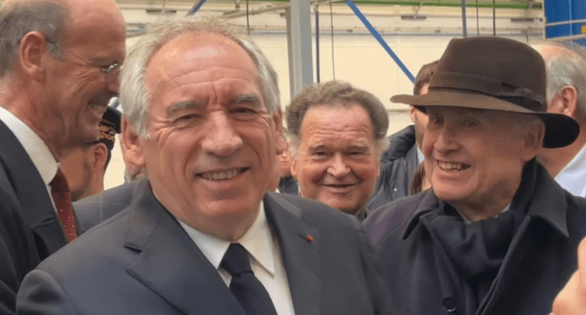 François Bayrou avec Dominique Bussereau, qui a été nommé président de la future conférence sur le financement des mobilités et des infrastructures de transport | TL - INF la Rochelle