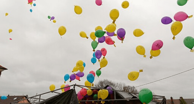 Ballons de baudruche, lâchers, fête