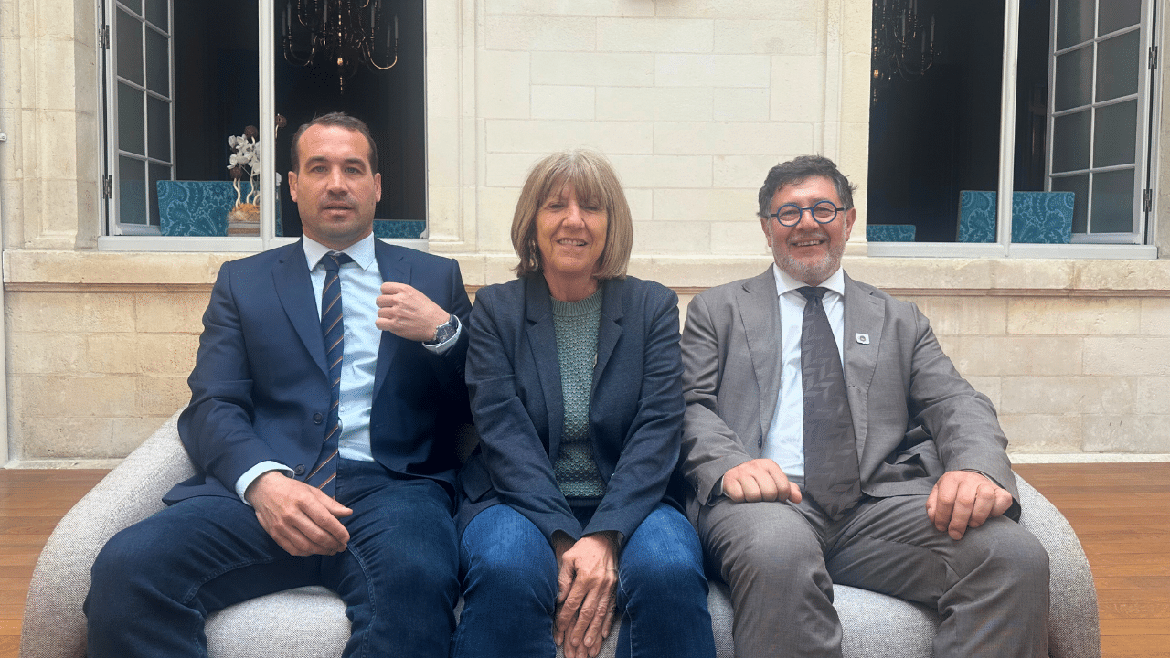 De gauche à droite, Thibaut Guiraud, Catherine Léonidas et Cristophe Bertaud | TL - INF la Rochelle