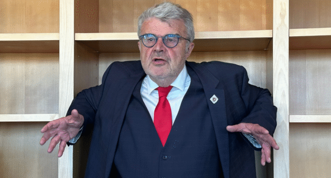 Jean-François Fountaine, le maire de La Rochelle, a répondu à la polémique sur la rue Jean Torlais | TL - INF la Rochelle