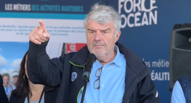 Jean-François Fountaine, le maire et président de l'agglomération de La Rochelle au Grand Pavois | TL - INF la Rochelle