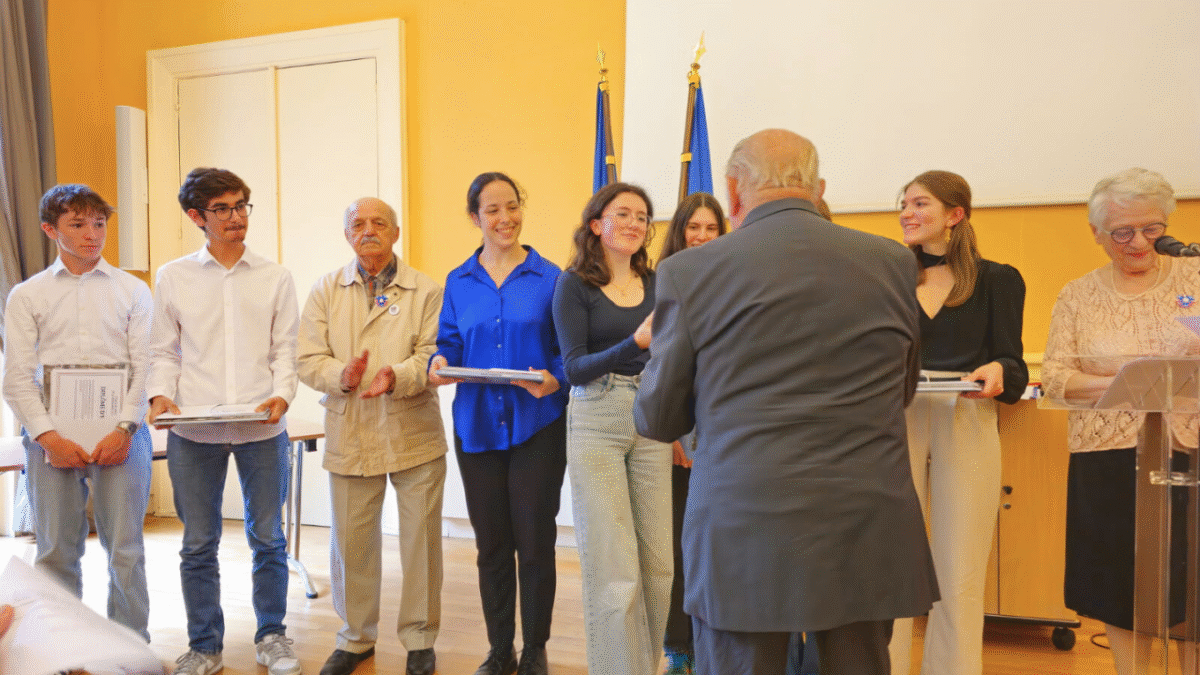 Les élèves du lycée Fénelon Notre-Dame ont reçu le premier prix départemental | DR