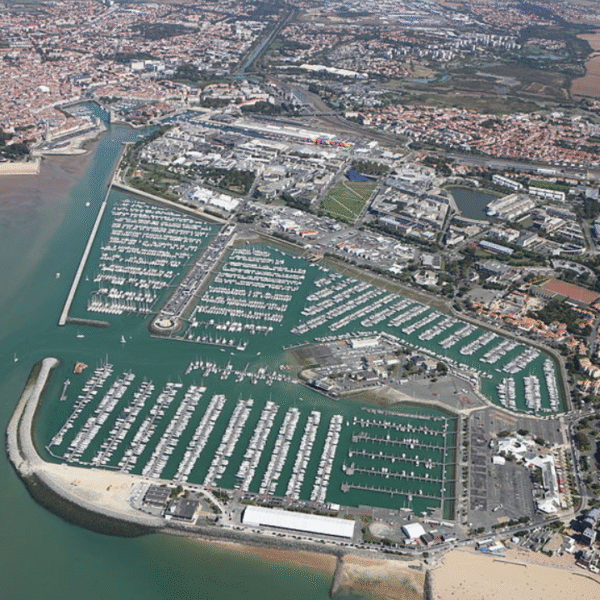 Le port et le quartier des Minimes à La Rochelle | Wikimedia - Service communication du port de Plaisance