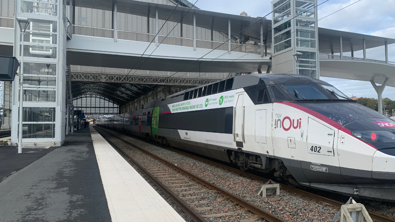train, gare la rochelle, sncf