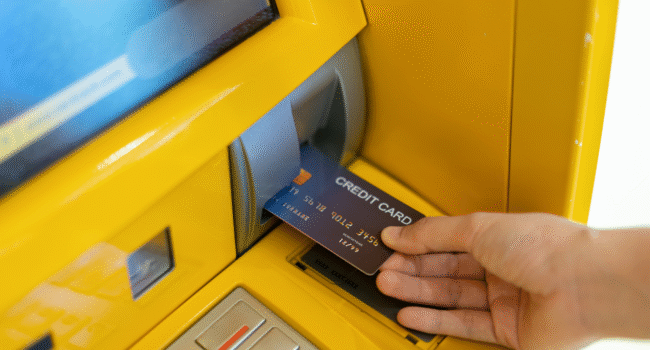 Banque, retrait, carte bancaire