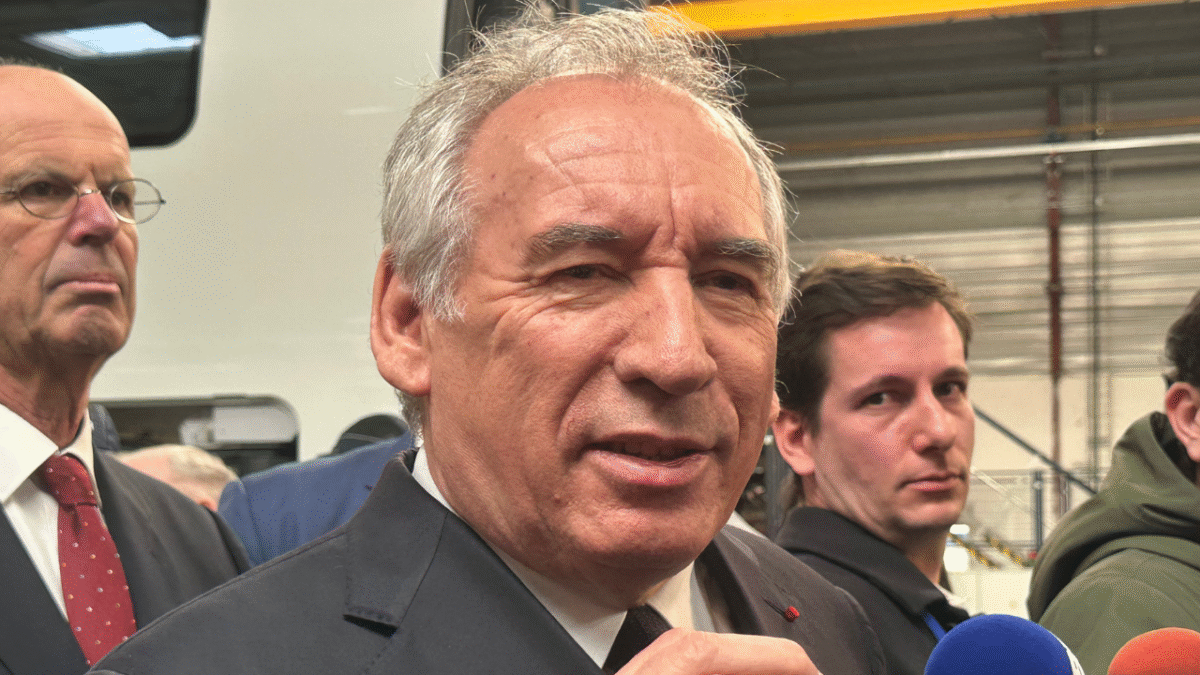 François Bayrou lors de sa visite à La Rochelle en mars dernier | TL - INF la Rochelle