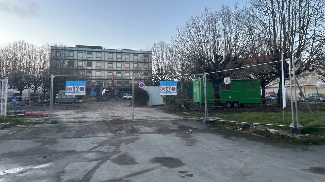 Le chantier de dépollution de l’ancienne usine à gaz située rue Marcel-Paul à La Rochelle | Archives / TL - INF La RochelleLe chantier de dépollution de l’ancienne usine à gaz située rue Marcel-Paul à La Rochelle | Archives / TL - INF La Rochelle