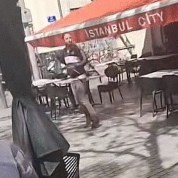 L'homme avait essayé d'attaquer la police avec un couteau, qui l'avait abattu | DR