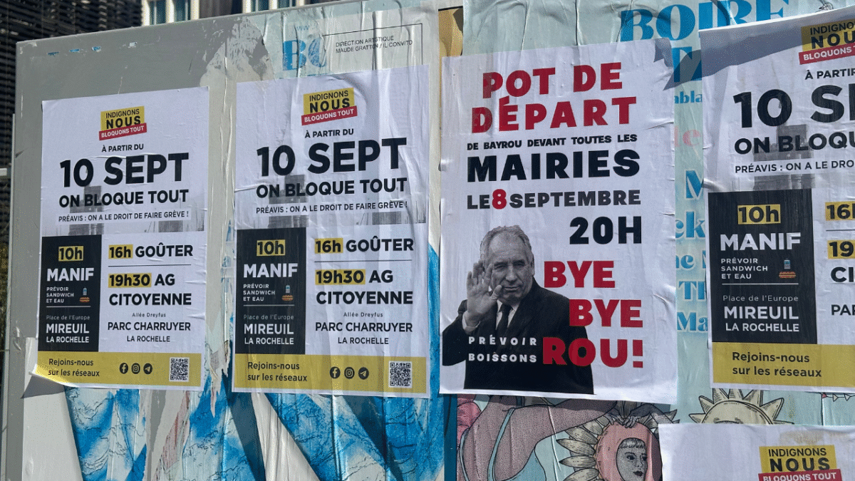Les affiches et tracts pour appeler à la mobilisation se sont multipliés à La Rochelle ces derniers jours | TL - INF La Rochelle