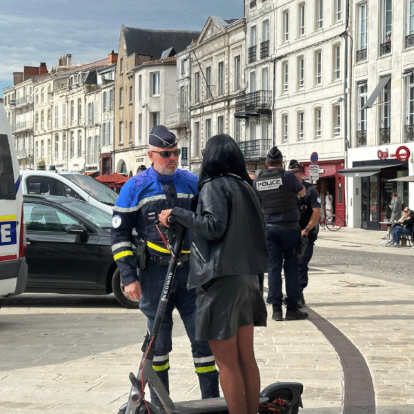 police, la rochelle, contrôle, vieux port, trottinette