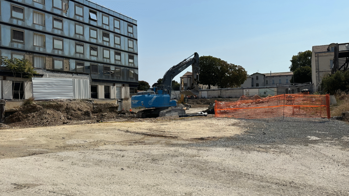 Le chantier de dépollution de l'ancien site d'Enedis, rue Marcel Paul à La Rochelle | TL - INF la Rochelle