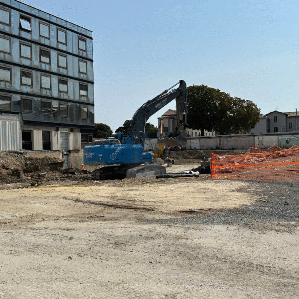 Le chantier de dépollution de l'ancien site d'Enedis, rue Marcel Paul à La Rochelle | TL - INF la Rochelle