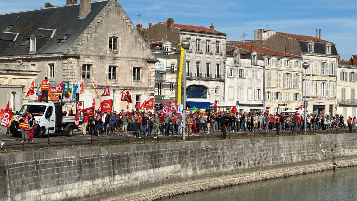 750 personnes se sont rassemblées ce jeudi à La Rochelle | TL – INF La Rochelle