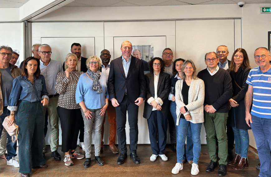 Christophe Batcabe a dévoilé une vingtaine de membres de sa liste "Une vision pour La Rochelle" | TL - INF La Rochelle