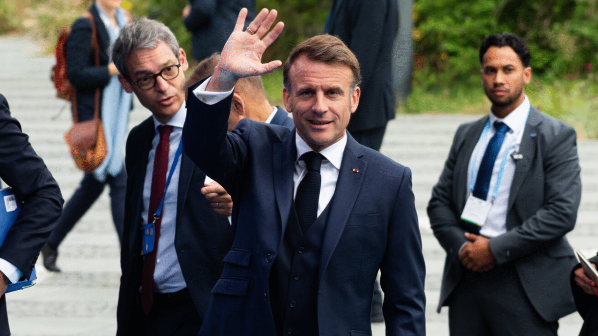 Emmanuel Macron en juin 2025 | Flickr – fdebijl