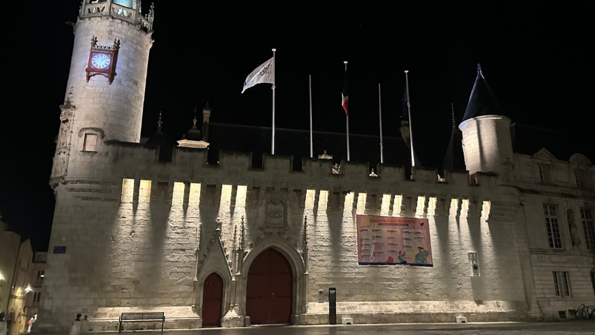 hôtel de ville, mairie de la rochelle