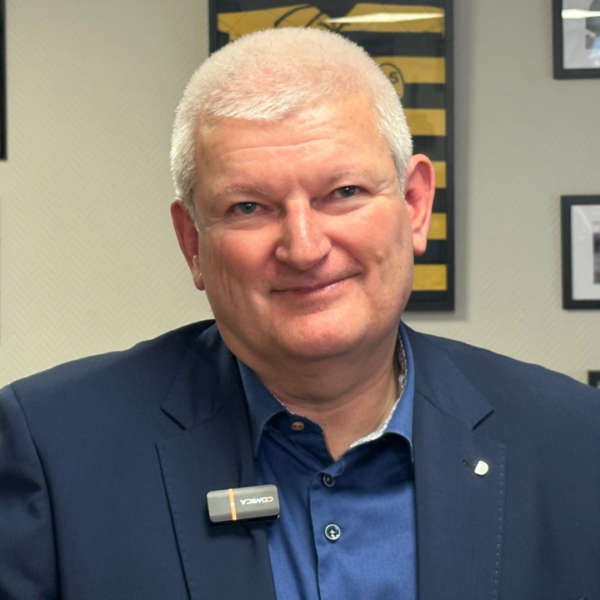 Olivier Falorni lors de l'annonce de sa candidature pour les municipales de mars 2026 | TL - INF la Rochelle