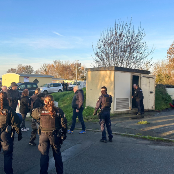 Hélicoptère, gendarmerie mobile ... les grands moyens ont été mobilisés ce mardi matin à Aytré | TL - INF la Rochelle