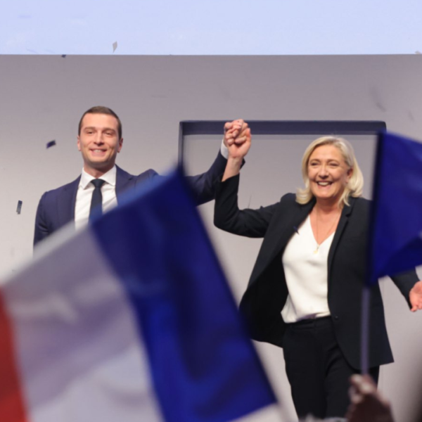 Jordan Bardella, le président du Rassemblent National avec Marine le Pen | Flickr