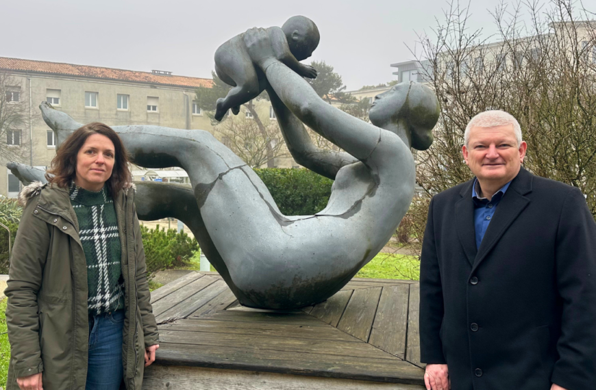 Le candidat aux élections municipales, Olivier Falorni et la coprésidente de son comité de soutien, Marie Dubois | TL - INF la Rochelle