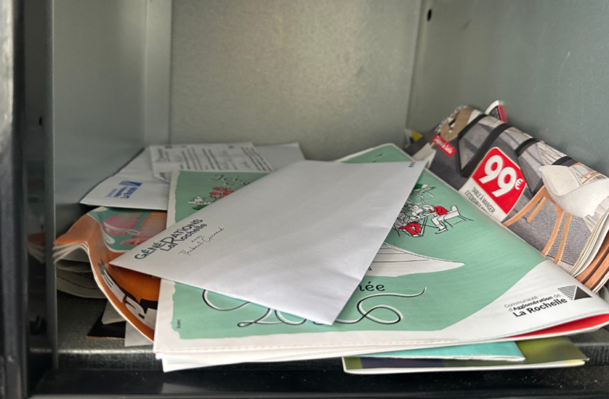 Les deux documents ont été distribué ensemble, un hasard de calendrier selon l'équipe de campagne du candidat | DR