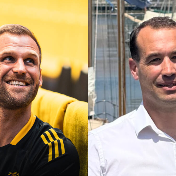 Gaëtan Clerc, le capitaine du Stade Rochelais Basket, et Thibaut Guiraud, maire de La Rochelle | Stade Rochelais / TL