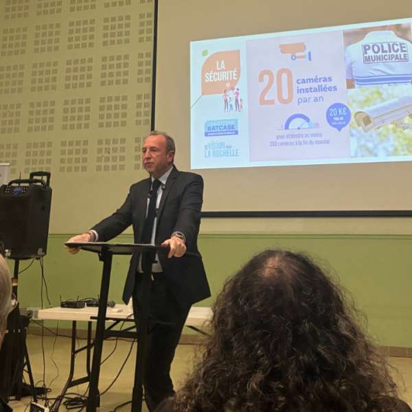 Christophe Batcabe a tenu meeting d'entre deux tours dans le quartier de la Genette | TL - INF LR