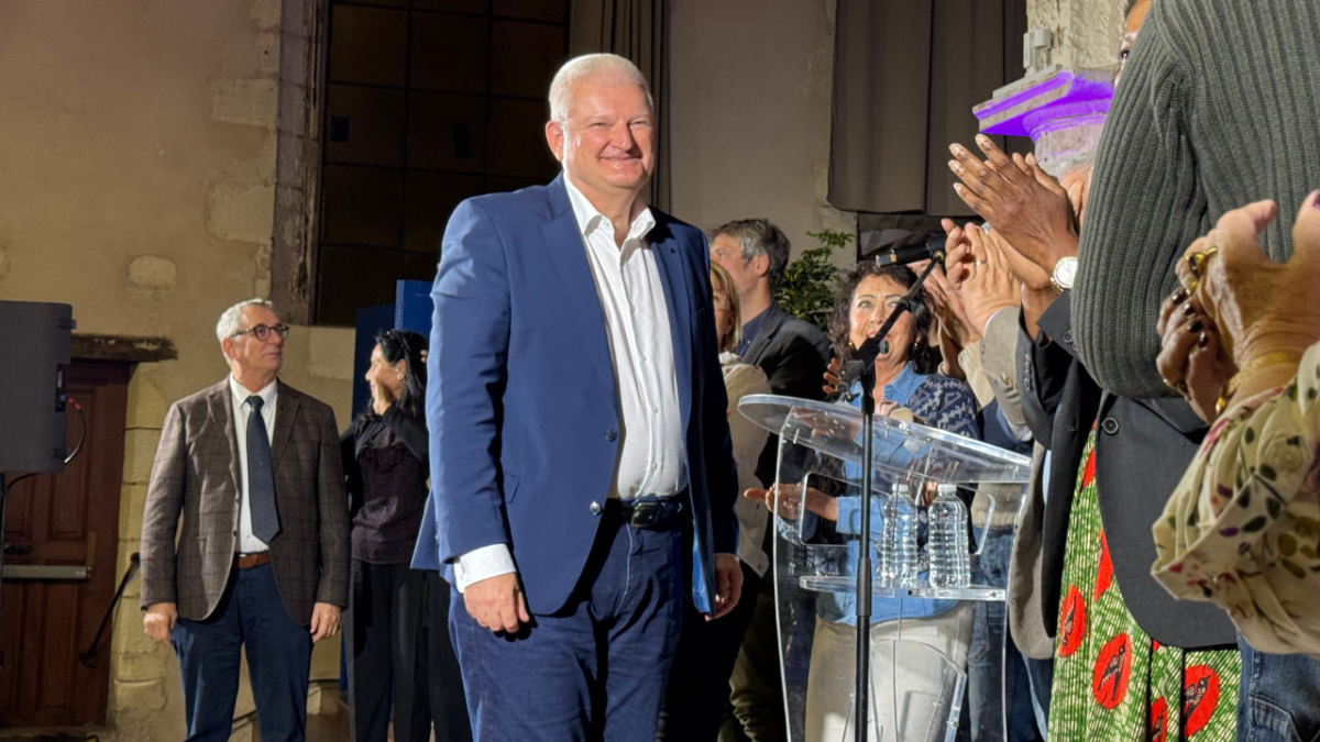 Olivier Falorni a réuni près de 400 personnes à la salle de l'Oratoire ce mercredi | TL - INF LR