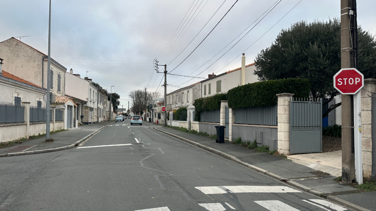 4 stops avaient été retirés sur l’avenue après une réunion publique en mars 2025 | TL - INF LR