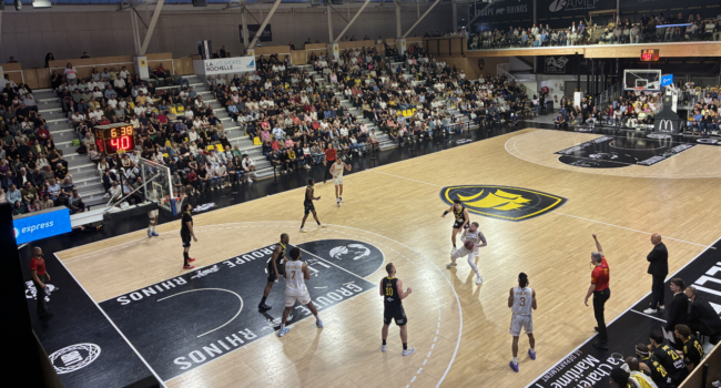 Basket : le Stade Rochelais s’impose face à Évreux (81-80) et conforte sa place dans le Top 10