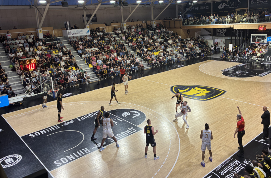 Basket : le Stade Rochelais s’impose face à Évreux (81-80) et conforte sa place dans le Top 10