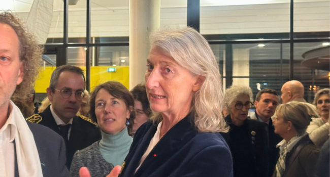 Catherine Chabaud, ministre délégué de la mer & de la pêche était déjà venue à La Rochelle en novembre dernier pour l'exposition "d'Esprit de Velox" | TL - INF LR
