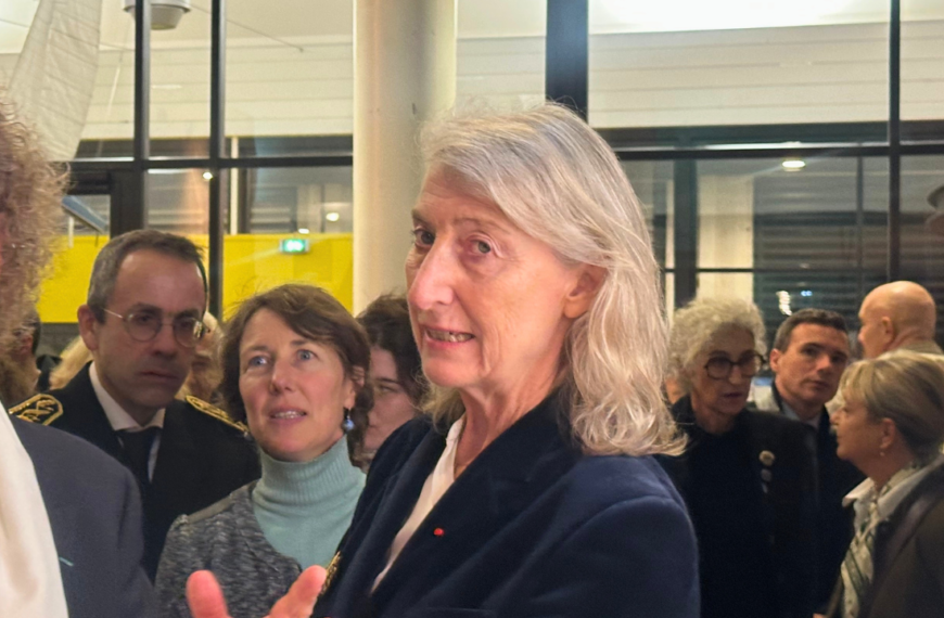 Catherine Chabaud, ministre délégué de la mer & de la pêche était déjà venue à La Rochelle en novembre dernier pour l'exposition "d'Esprit de Velox" | TL - INF LR
