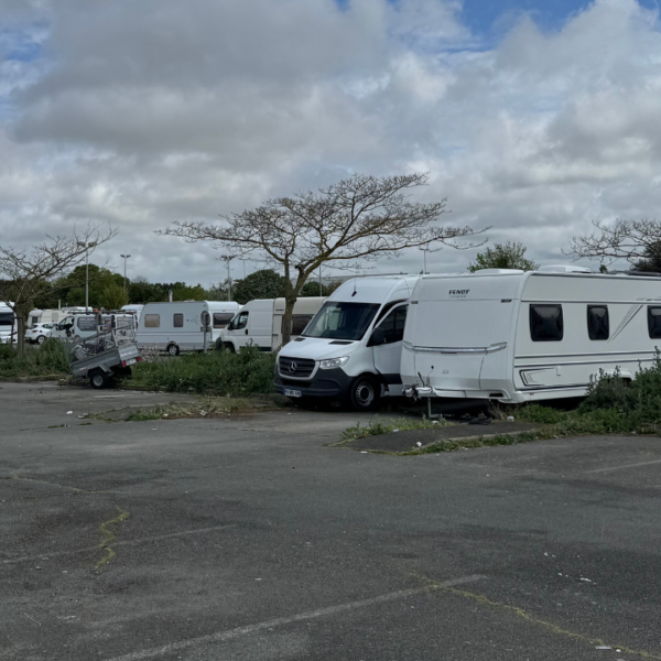 Il était reproché aux gens du voyage d’avoir installé leur camp sur un terrain privé | TL - INF LR