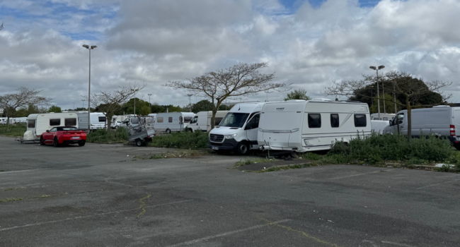 Il était reproché aux gens du voyage d’avoir installé leur camp sur un terrain privé | TL - INF LR