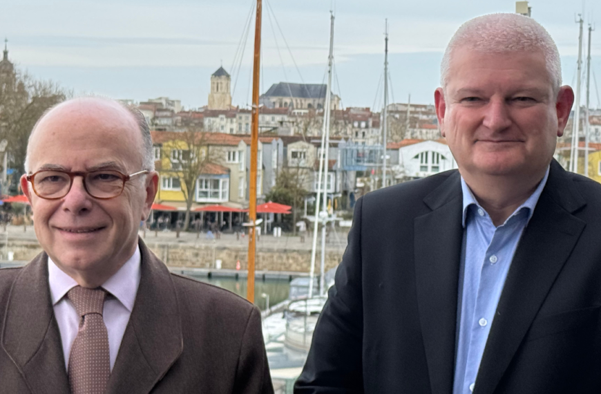 Bernard Cazeneuve était venu soutenir Olivier Falorni lors de la campagne des municipales | TL - INF LR
